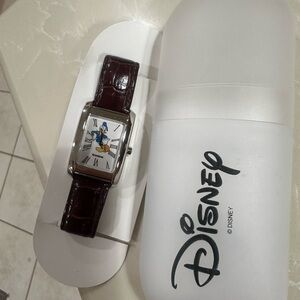 Disney Donald Duck watch